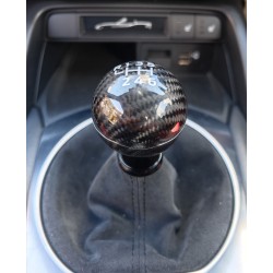 Black "carbon fibre" ball gearknob